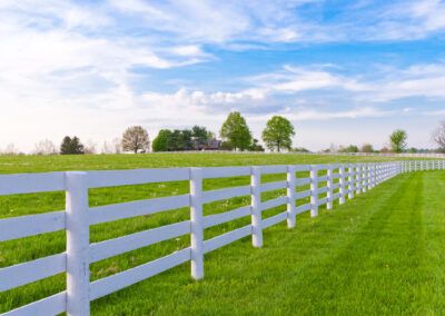 Paducah Fence Contractor, Chain Link fence, Wood fence installer, Vinyl fence installer, Metal fence installer, Agricultural fencing company, Gate installer Paducah